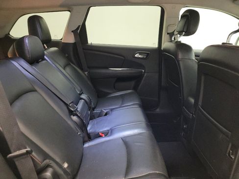 Used 2019 Dodge Journey GT FWD image 19
