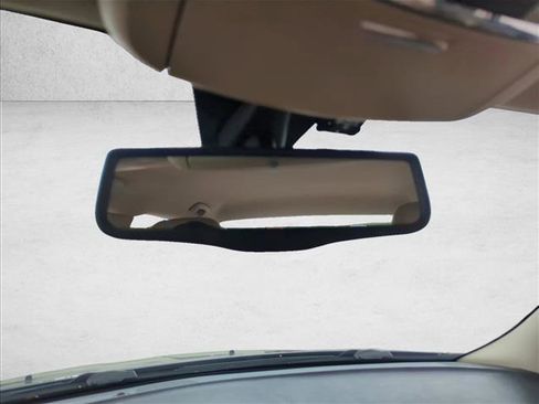 Used 2011 Chrysler 300 Limited image 11