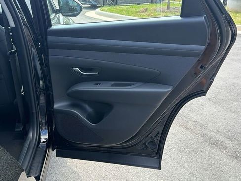 New 2026 Hyundai Tucson SE image 16