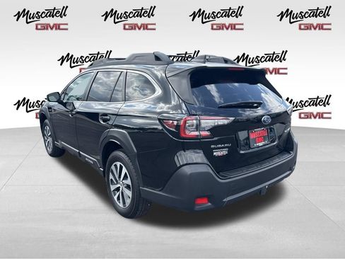 Used 2023 Subaru Outback Premium AWD/4WD image 5