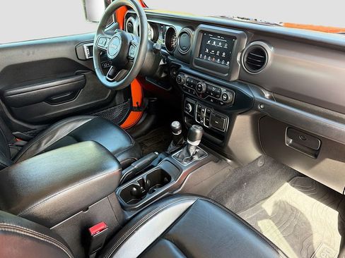 Used 2023 Jeep Gladiator Willys image 30