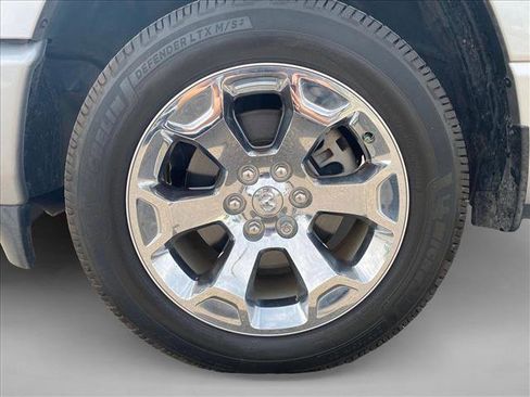 Used 2020 RAM 1500 Big Horn AWD/4WD image 29