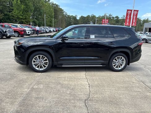 New 2026 Toyota Grand Highlander AWD image 2