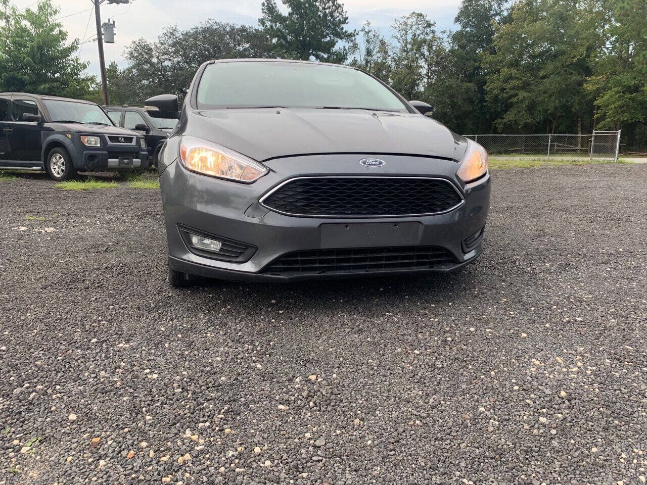 Used 2016 Ford Focus SE w/ Equipment Group 201A FWD image 5