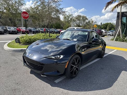 New 2026 MAZDA MX-5 Miata RF Grand Touring RWD image 9