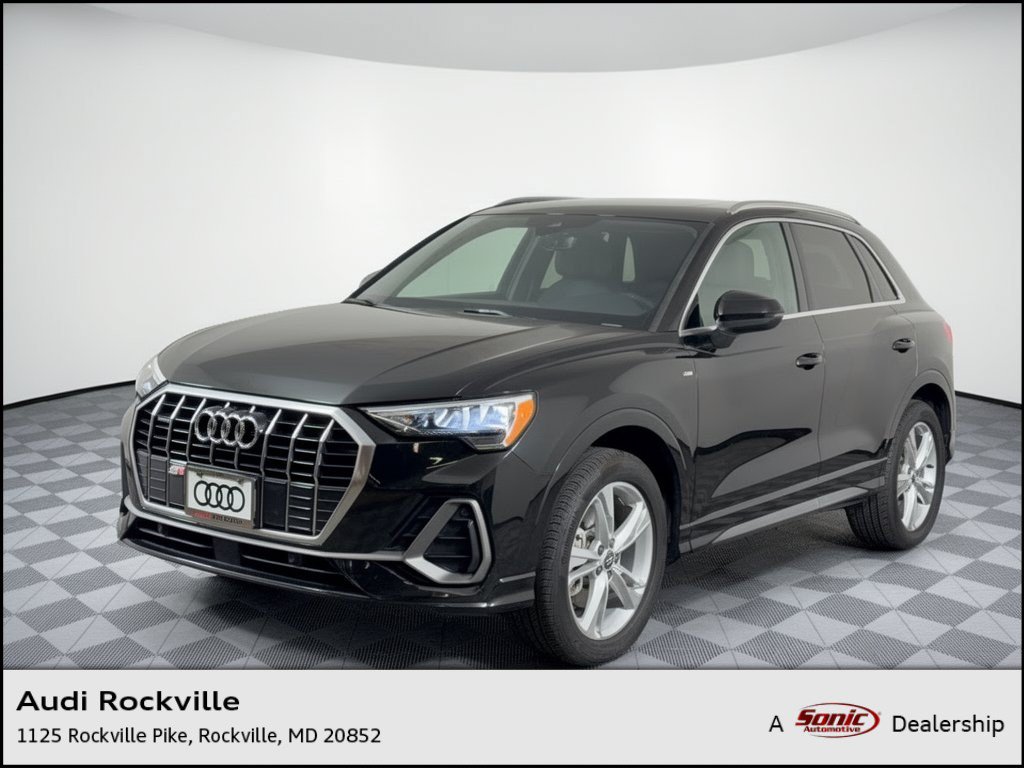 Used 2021 Audi Q3 2.0T Premium w/ Convenience Package AWD/4WD image 1
