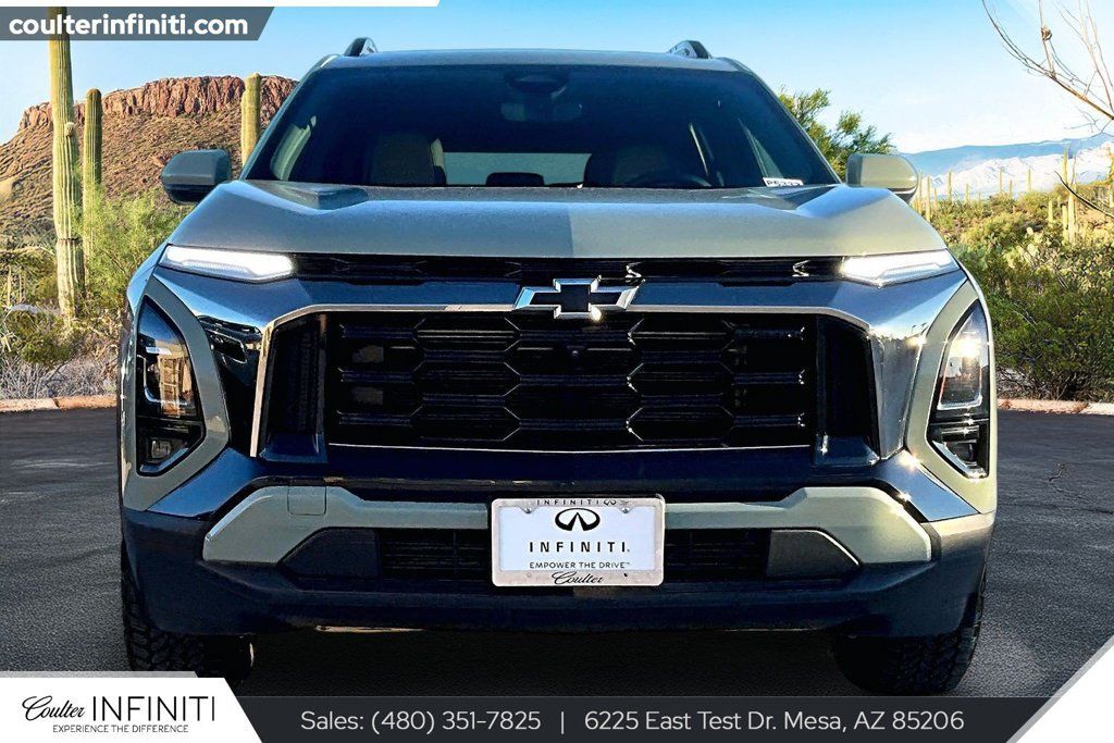 Used 2025 Chevrolet Equinox ACTIV w/ Safety and Technology Package AWD/4WD image 3