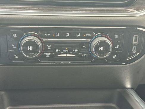 Certified 2025 Chevrolet Silverado 3500 LTZ w/ LTZ Convenience Package image 20