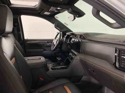 Used 2022 GMC Sierra 1500 AT4 AWD/4WD image 35