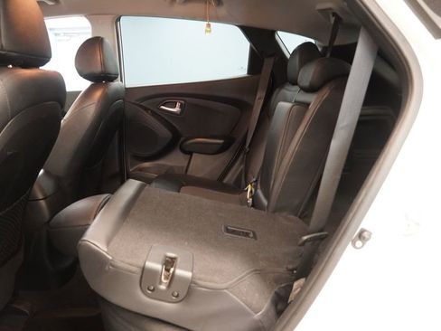 Used 2013 Hyundai Tucson GLS FWD image 26