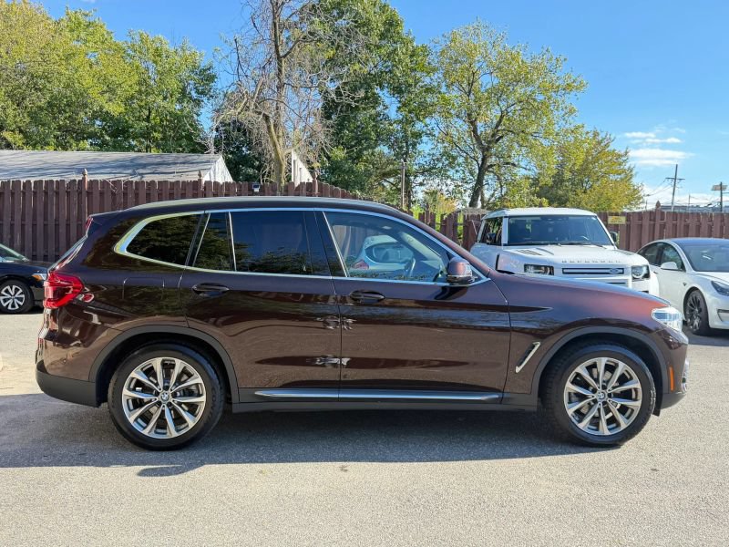Used 2019 BMW X3 xDrive30i w/ Executive Package AWD/4WD image 5