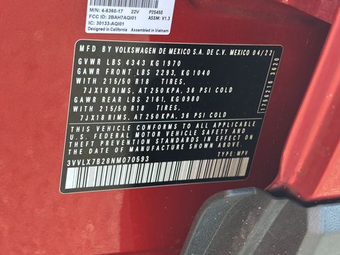 Certified 2022 Volkswagen Taos SE w/ Panoramic Sunroof Package image 30