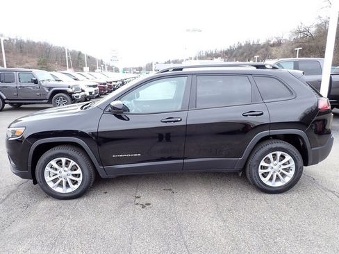 Certified 2022 Jeep Cherokee Latitude Lux image 2