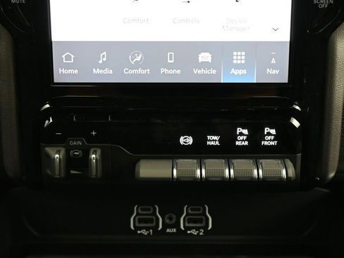 New 2026 RAM 3500 Big Horn AWD/4WD image 16