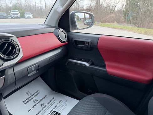 Certified 2023 Toyota Tacoma SR5 image 22