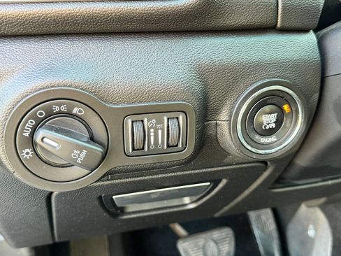 Used 2014 Maserati Ghibli Base 4dr Sedan image 12