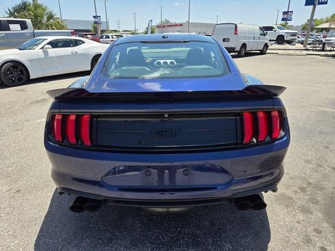 Used 2018 Ford Mustang GT Premium w/ Black Accent Package RWD image 11