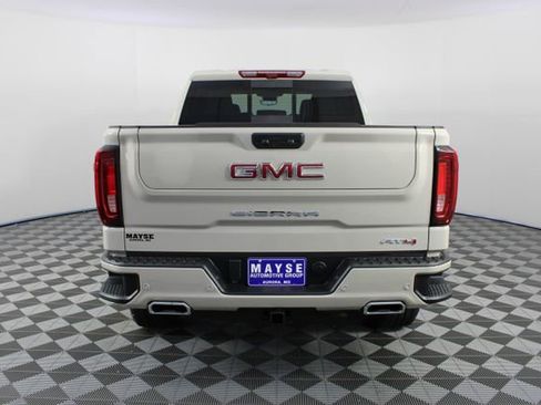 New 2026 GMC Sierra 1500 AT4 w/ AT4 Premium Package AWD/4WD image 29