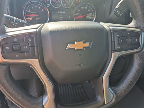 Used 2021 Chevrolet Silverado 2500 Custom w/ Custom Value Package AWD/4WD image 28