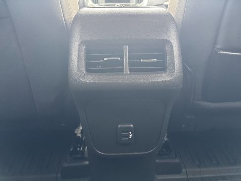 Used 2019 GMC Terrain SLE w/ Driver Convenience Package AWD/4WD image 17