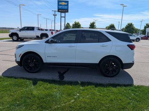Used 2024 Chevrolet Equinox LS w/ LS Convenience Package AWD/4WD image 9