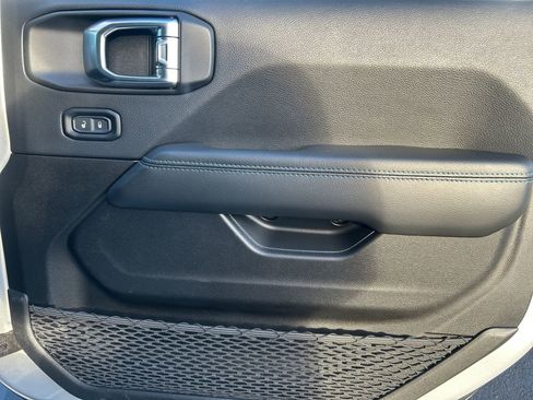 Used 2023 Jeep Wrangler Unlimited Rubicon 4xe w/ Cold Weather Group image 25