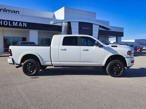 Used 2022 RAM 3500 Limited image 2