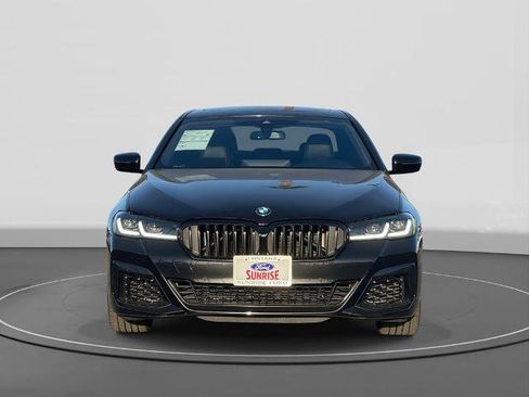 Used 2023 BMW 540i w/ M Sport Package image 3