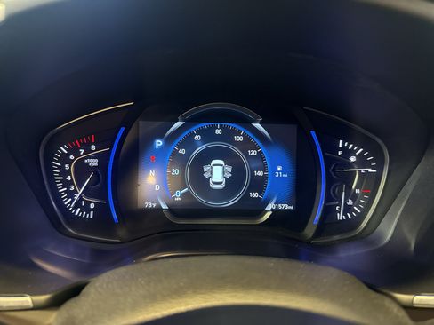 Used 2019 Hyundai Santa Fe AWD image 19