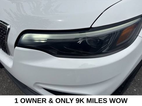 Used 2020 Jeep Cherokee Latitude Plus AWD/4WD image 26