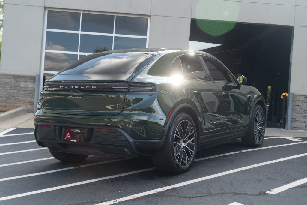 Used 2024 Porsche Macan 4 Electric AWD/4WD image 13