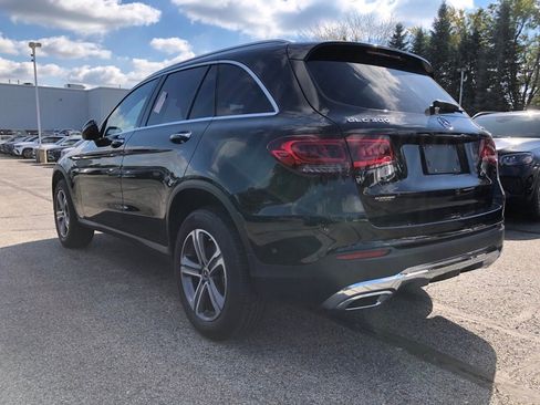 Used 2022 Mercedes-Benz GLC 300 4MATIC w/ Premium Package Lite image 4
