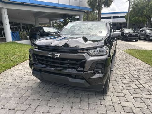 Used 2024 Chevrolet Colorado LT w/ LT Convenience Package RWD image 38