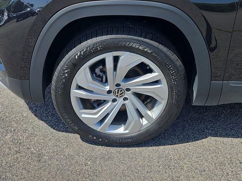 Used 2023 Volkswagen Atlas SE AWD/4WD image 7