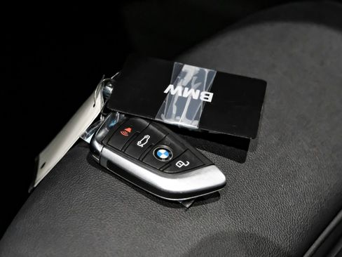 Used 2019 BMW 330i Sedan w/ Convenience Package image 55