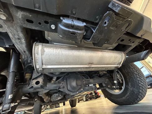 Used 2018 Jeep Wrangler Unlimited Sport S AWD/4WD image 37