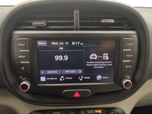 Used 2022 Kia Soul LX FWD image 25