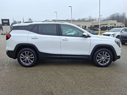 Certified 2022 GMC Terrain SLT w/ Tech Package image 25