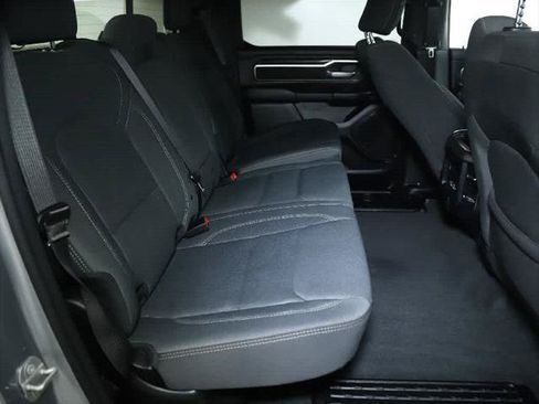 Used 2024 RAM 1500 Big Horn AWD/4WD image 32