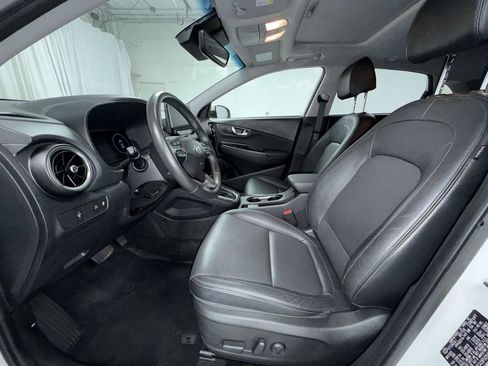 Used 2023 Hyundai Kona Limited AWD/4WD image 15