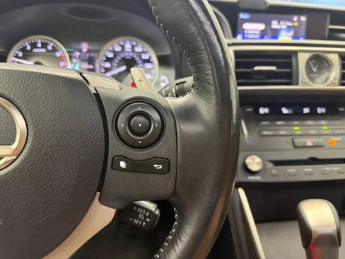 Used 2016 Lexus IS 200t RWD image 39