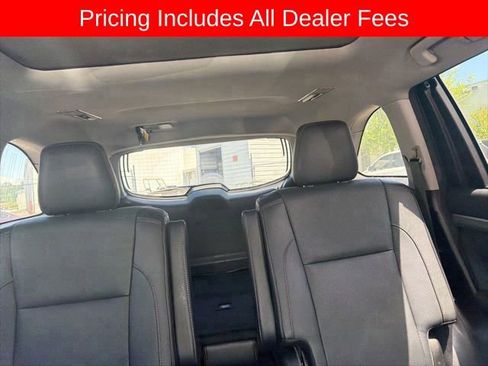Used 2018 Toyota Highlander Limited Platinum AWD/4WD image 12