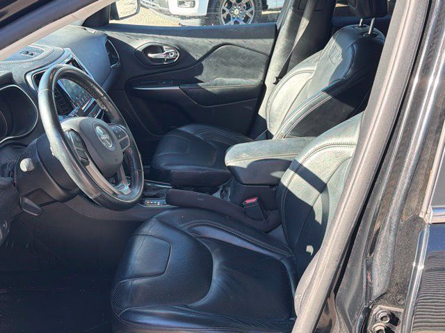 Used 2019 Jeep Cherokee Limited FWD image 14