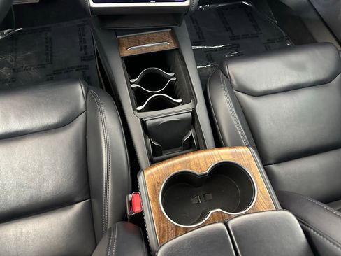 Used 2020 Tesla Model S Long Range Plus image 17