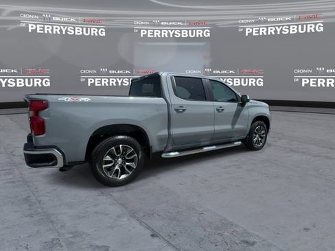 Used 2024 Chevrolet Silverado 1500 LT AWD/4WD image 8