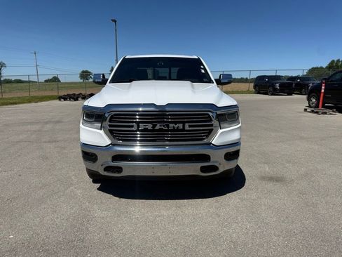 Used 2023 RAM 1500 Laramie AWD/4WD image 2