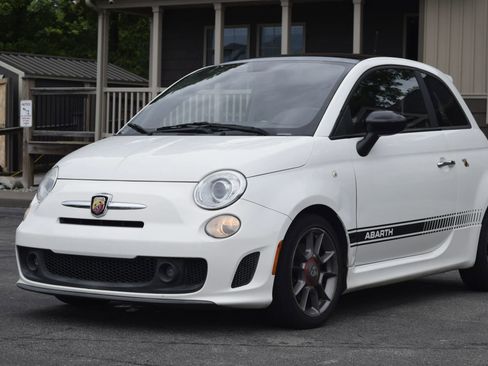 Used 2012 FIAT 500 Abarth w/ Safety & Convenience Pkg FWD image 1