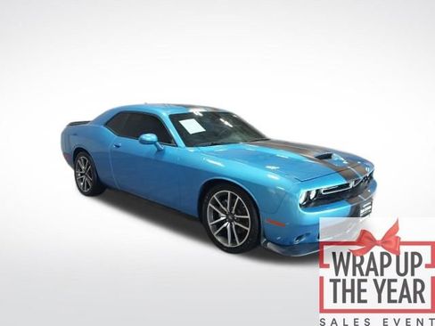 Used 2023 Dodge Challenger GT w/ Plus Package image 2