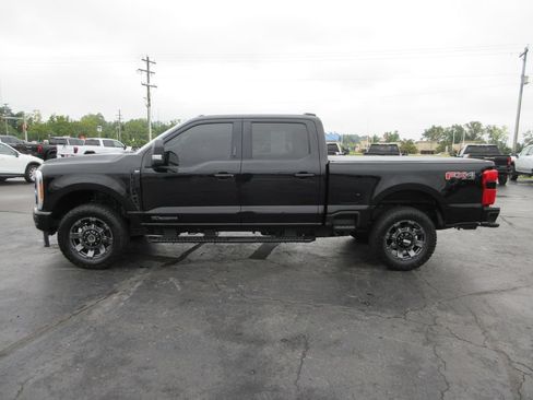 Used 2023 Ford F250 XLT w/ XLT Premium Package AWD/4WD image 12