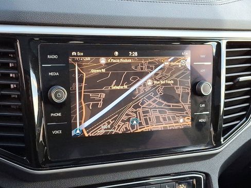 Used 2021 Volkswagen Atlas SEL Premium image 18